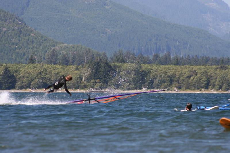 Body launch by fish - photo by Owen
