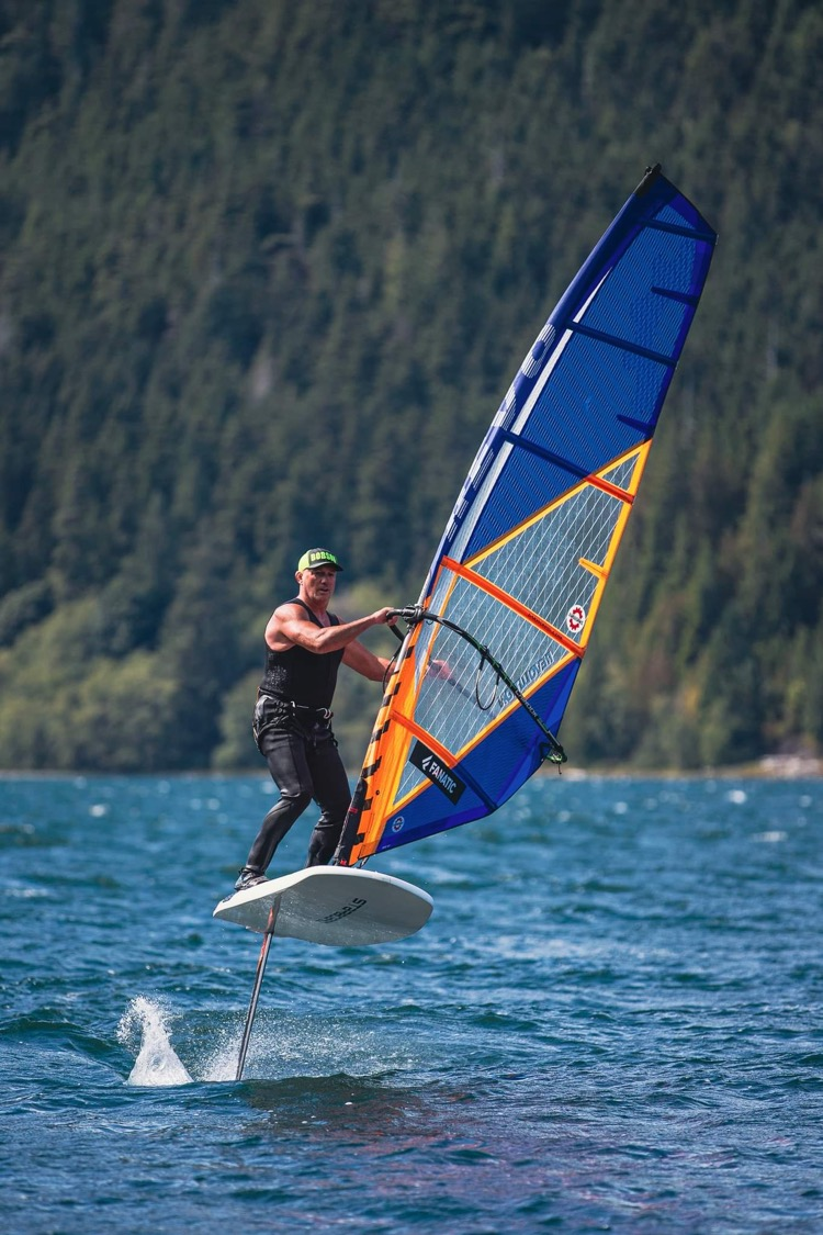 Foiling too high, too high!!
