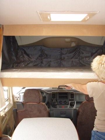 double bunk above cab, sleeps 6
