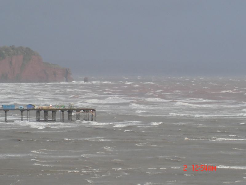 Force 6/7  SE at Teignmouth
