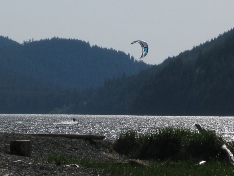 Nitinaht Lake, 24 April, 2013
Solo kite
