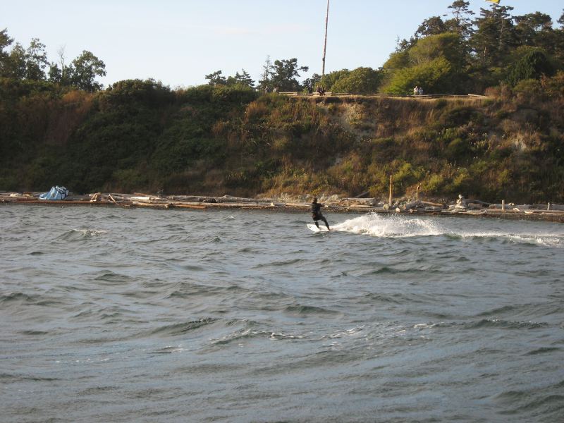 Kiteboarding_August_25_2009_079.JPG