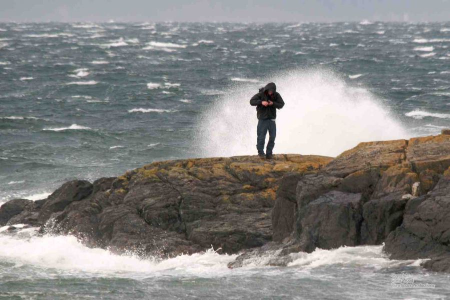 Wild Water
Keywords: Kiteboard wind waves