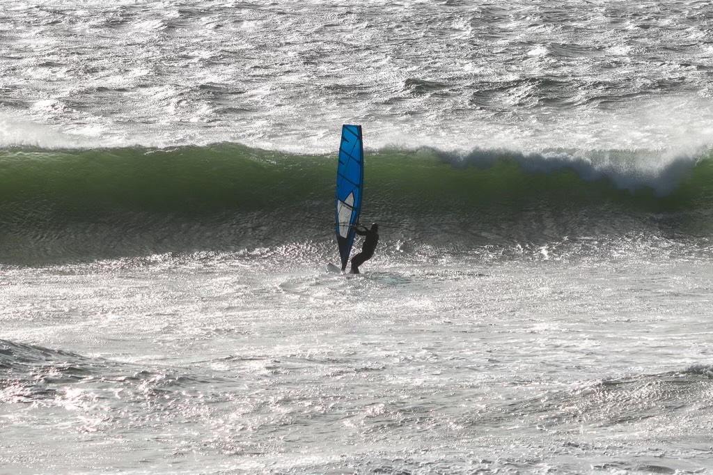 LB Big Monday- birthday waves- Photos by Banfieldave
Turning 40 be like....
