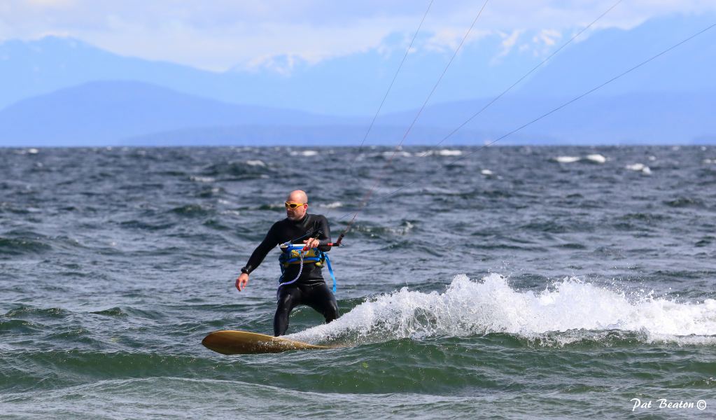 kiteboardin' 8
may 2017
