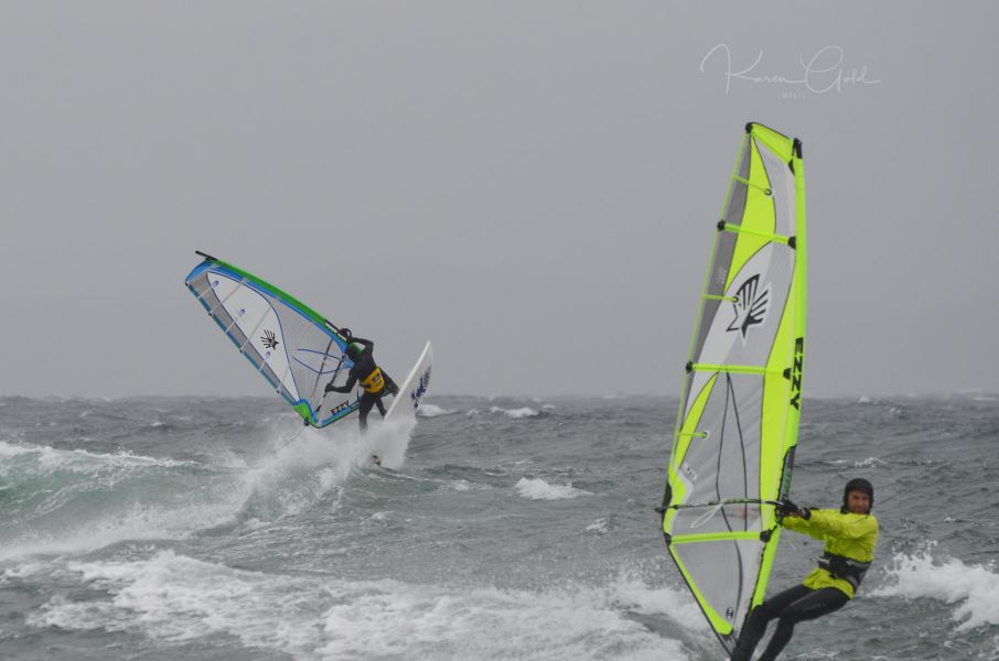 Keywords: Columbia beach goose spit kite surfing wind surfing