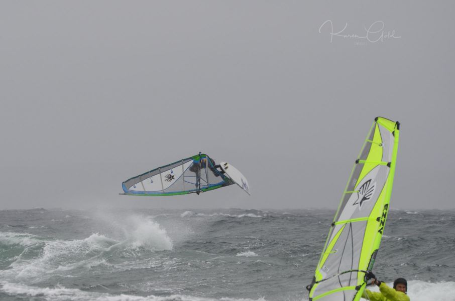 Keywords: Columbia beach goose spit kite surfing wind surfing