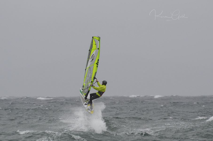 Keywords: Columbia beach goose spit kite surfing wind surfing