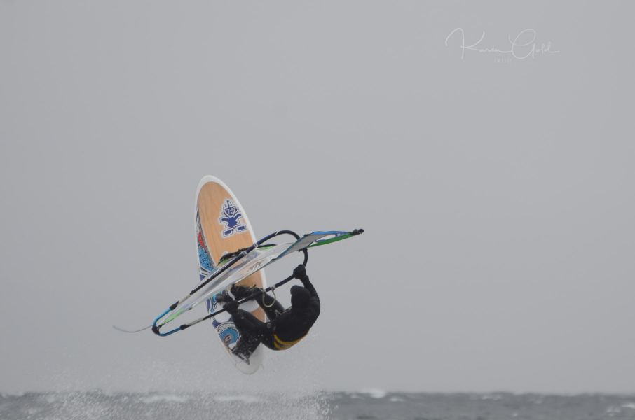 Keywords: Columbia beach goose spit kite surfing wind surfing