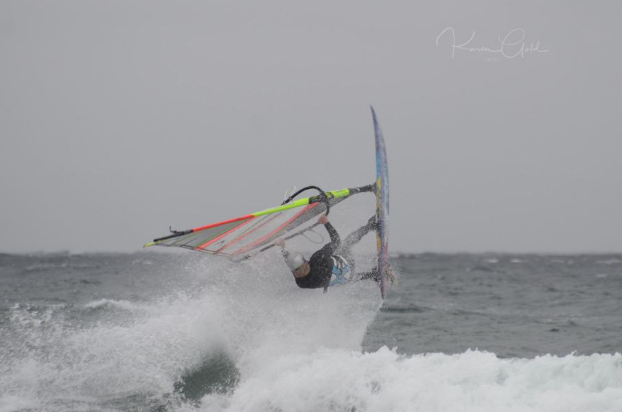 Keywords: Columbia beach goose spit kite surfing wind surfing